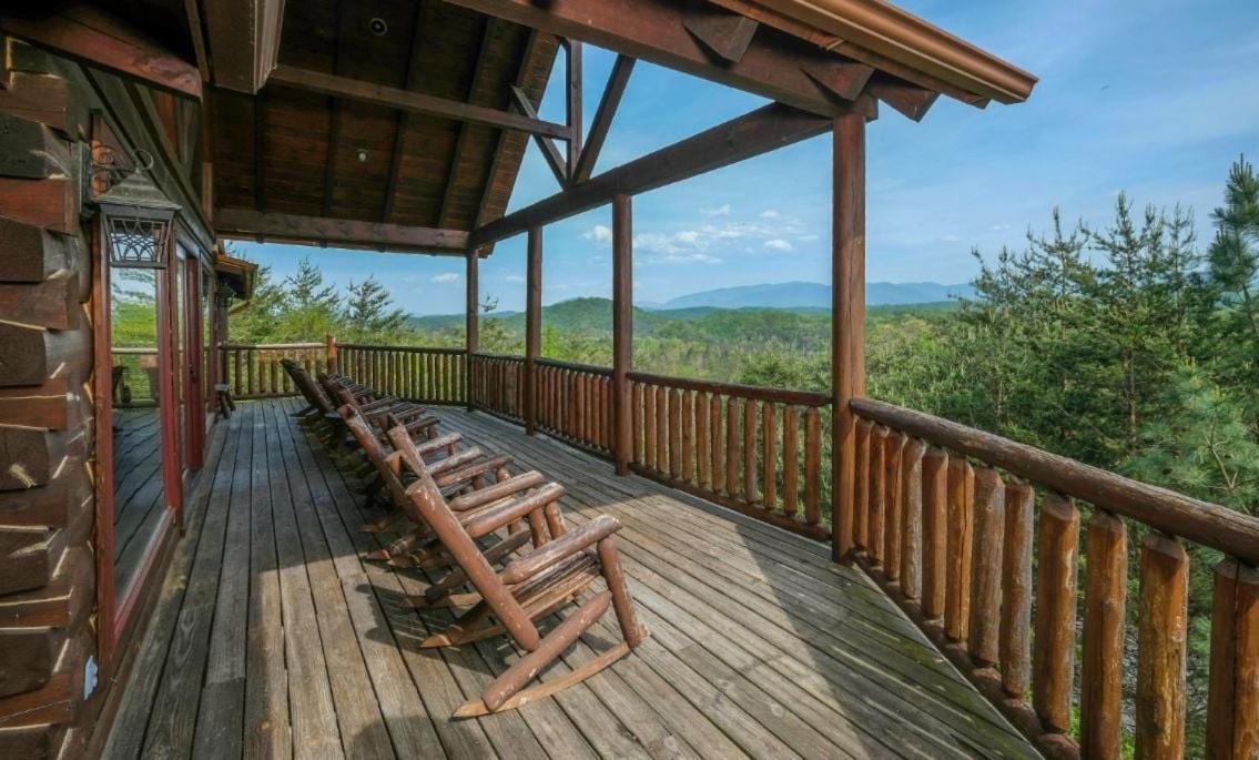 Smoky Vista Lodge Севьервилл Экстерьер фото