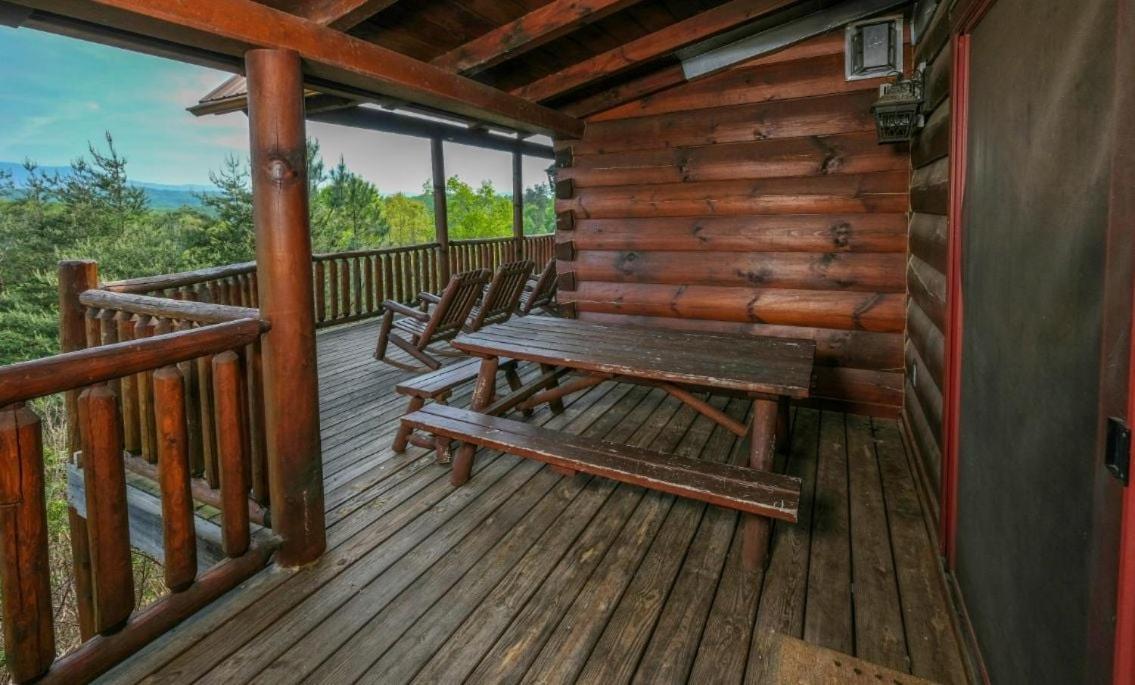 Smoky Vista Lodge Севьервилл Экстерьер фото