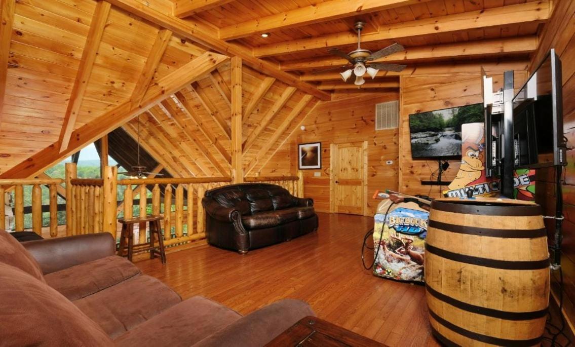 Smoky Vista Lodge Севьервилл Экстерьер фото